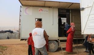 Mobile clinic in Al-Fuqara camp in Al-Dana area