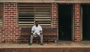 Dr Louis-Marie Sabio, directeur de l'hôpital de Bakouma dans la préfecture de Mbomou. République centrafricaine. Mars 2023.