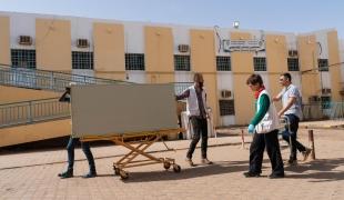Des membres des équipes MSF dans un hôpital de Khartoum en mai 2023.