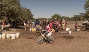 Vue d'un puits creusé afin de fournir de l'eau à des réfugiés soudanais dans l'est du Tchad. 2024