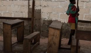 Dooshima, une survivante de violences sexuelles prise en charge par MSF, dans un camp de personnes déplacées de l'État de Benue. 