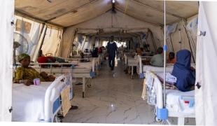 Nigeria : des admissions record d’enfants sévèrement malnutris, les structures de MSF dans le nord du pays submergées