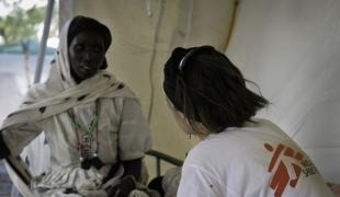 Jahra Farjahlla réfugiée de l'Etat du Blue Nile dans le camp de Doro Soudan du Sud. Mars 2012