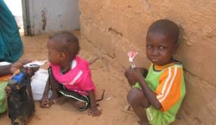 Centre de santé de Makhta Lahjar dans la région de Brakna en Mauritanie  Avril 2012