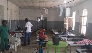 Centre de traitement du choléra MSF juillet 2014