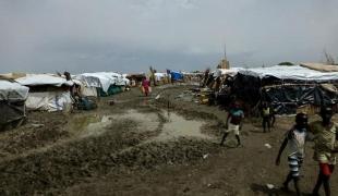 MSF condamne les terribles atrocités commises durant et après les affrontements du 15 avril à Bentiu au Soudan du Sud. Les témoins ont fait état de véritables massacres ciblés notamment dans l’hôpital public de la ville.