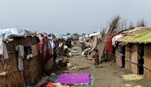 le site de « protection des civils » de l’ONU Bentiu il y a un an en avril 2014