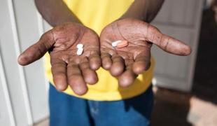 Alors que les Etats Unis  souhaitent finaliser l’accord MSF appelle les délégations à réviser le texte et à supprimer les dispositions qui réduiraient l’accès à des médicaments à faible coût.