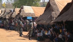 Camp de Huai Nam Khao  Thailande  réfugiés Hmong