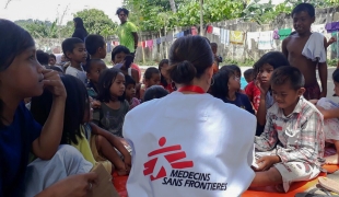 MSF organise également des activités de soutien de santé mentale pour les enfants.