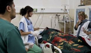 À l'hôpital Al Nur de Misrata MSF apporte son soutien aux activités et propose des formations en gynécologie obstétrique ainsi que des soins d'urgence.