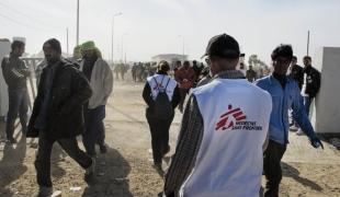 MSF évalue les conditions de vie dans le camp de Ras Ajdir à la frontière tuniso libyenne  3 mars 2011