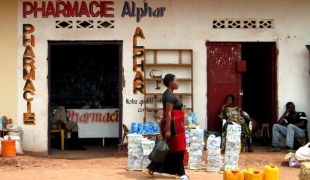 Pharmacie à Kalemie novembre 2011. Aurelie Baumel/MSF