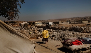 Les forces israéliennes ont démoli plusieurs maisons au sud d'Hébron disant que les habitants n'avaient pas le droit d'y construire. Ces Palestiniens ont vécu là pendant plusieurs années mais les ordres de démolition sont survenus dans le contexte 