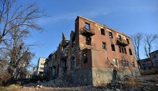L'hôpital psychiatrique détruit de Semenovka près de Slavyansk dans la région de Donetsk en novembre 2014.