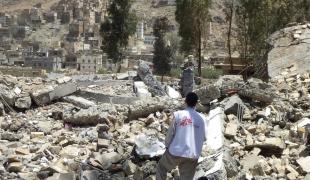 L'hôpital d'Haydan photographié en mars 2016 après 5 mois de bombardements.