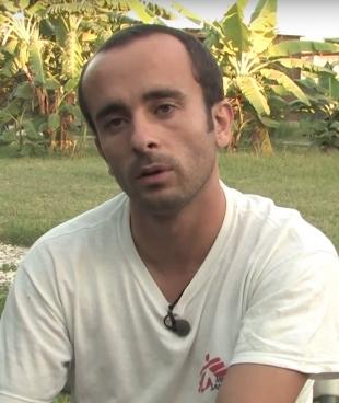 Sylvain, technicien biomédical intersection en Haïti