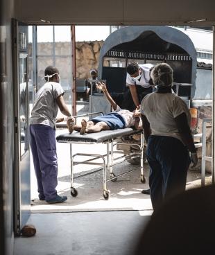 Haïti : 96 blessés par balle pris en charge par MSF au cours des dernières semaines