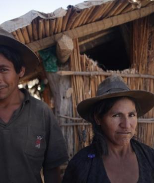 Projet MSF de lutte contre la maladie de Chagas en Bolivie. Près de Aiquile, une maison vient d'être traitée contre les vinchucas, des insectes vecteurs de la maladie.
