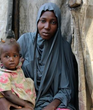 Falmata est mère de deux enfants. Son fils, Mohammed, est mort du paludisme à l'âge de deux ans.