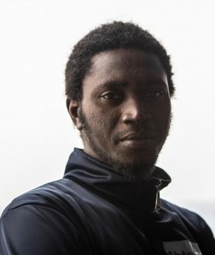 Abdoulie, à bord du Geo Barents, le navire MSF de recherche et de sauvetage en Méditerranée centrale. 2022.
