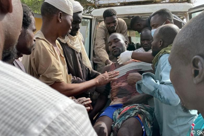 MSF reçoit plus de 70 blessés en provenance du Soudan et étend ses activités à Adré