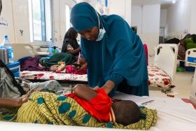 Somalie : un enfant sur deux souffre de malnutrition aiguë dans les camps de Baidoa