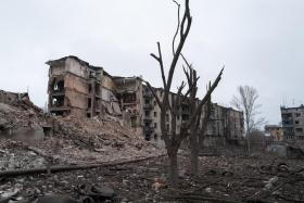 Ukraine : MSF dénonce la destruction méthodique et délibérée du système de santé par la Russie