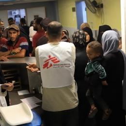 Gaza : MSF dénonce l'attaque israélienne à Nasser, ciblant une nouvelle fois les journalistes et les soignants 