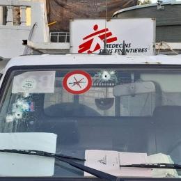 Haïti : des véhicules MSF attaqués lors d’une évacuation dans un contexte de violence accrue à Port-au-Prince 