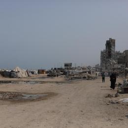 Pendant deux ans, les forces israéliennes ont délibérément détruit les infrastructures civiles vitales de la bande de Gaza, notamment pour l'accès à l'eau. 