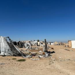 Des tentes abandonnées au camp d'Al Hol la veille de sa fermeture définitive.