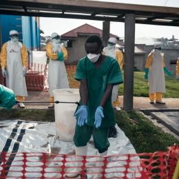 Ebola en RDC : MSF alerte sur de dangereuses lacunes