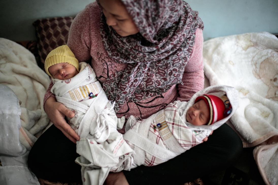 Lorsqu'elle est arrivée à la maternité pour donner naissance aux jumeaux, Zakia est allée directement en salle d'accouchement.