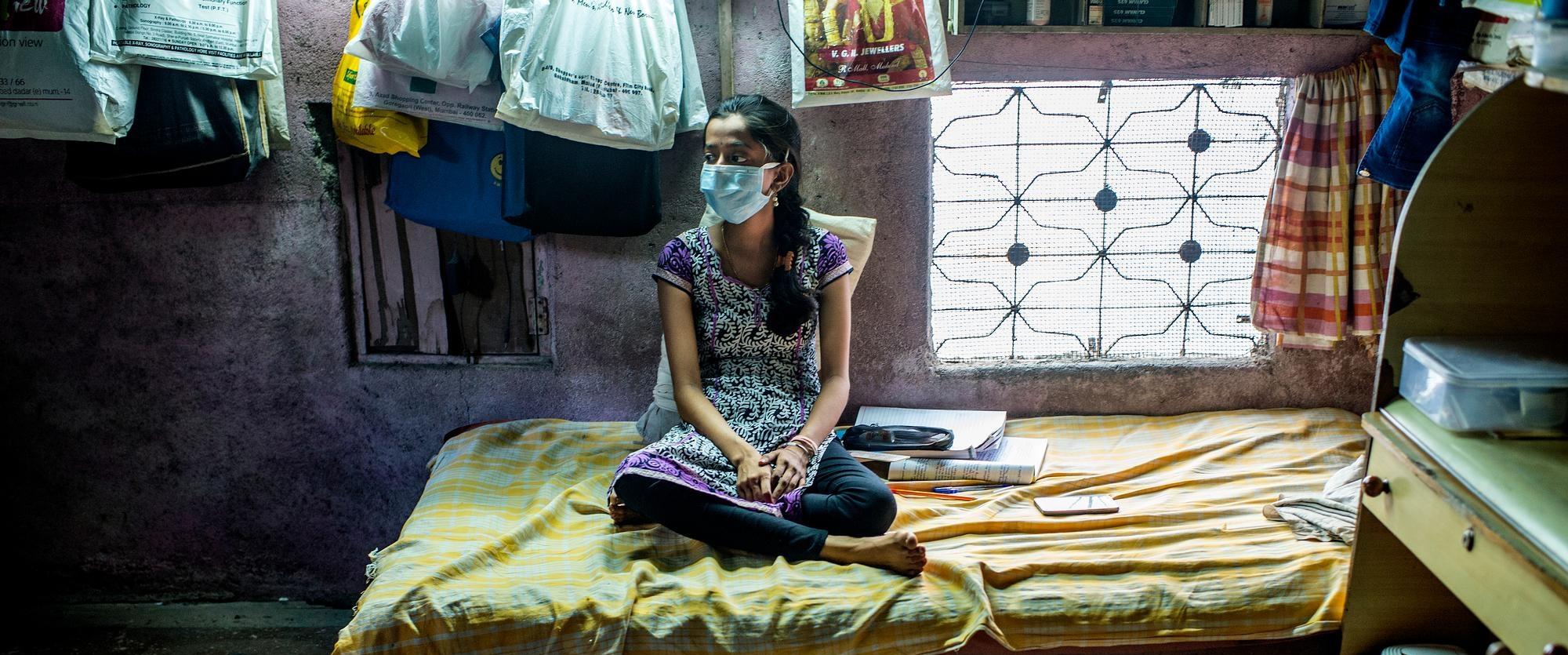 Une patiente souffrant de tuberculose ultrarésistante, dans la région d'Ambedkar Nagar à Mumbai.