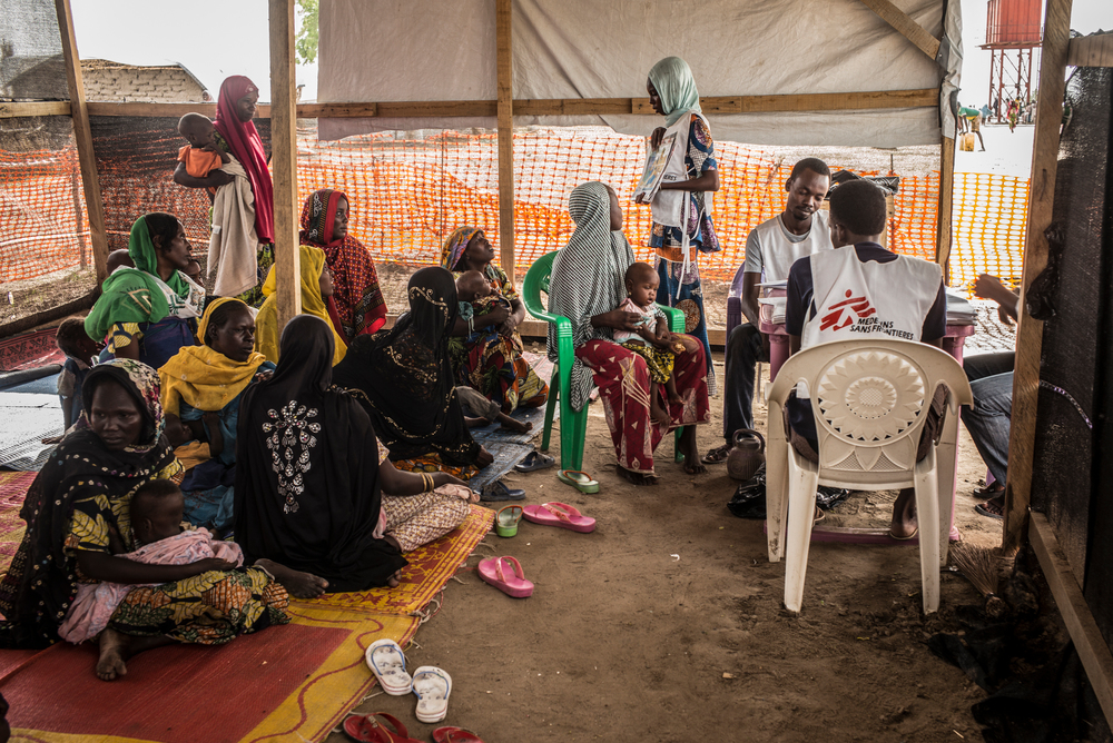 Centre de santé MSF dans le camp de Rann © Sylvain Cherkaoui/COSMOS
